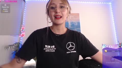 Snapshot of gabb_rioss chatting on 01-06-25, 04:34 Gabriela online show from 01-06-25, 04:34