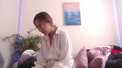 Snapshot of gabb_rioss chatting on 01-09-25, 09:37 Gabriela online show from 01-09-25, 09:37
