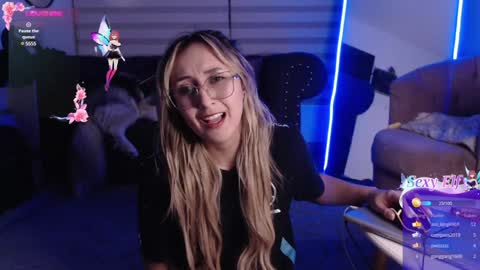 Snapshot of gabb_rioss chatting on 01-25-25, 04:56 Gabriela online show from 01-25-25, 04:56