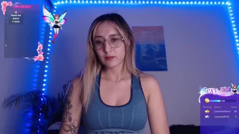 Snapshot of gabb_rioss chatting on 02-12-25, 12:05 Gabriela online show from 02-12-25, 12:05