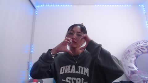 Snapshot of gabb_rioss chatting on 02-10-26, 05:17 Gabriela online show from 02-10-26, 05:17