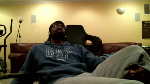 James online show from 05-03-26, 04:18