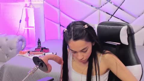 gabbieskinny online show from 06-16-26, 11:35