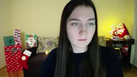 Jaklin online show from 12-25-24, 03:38