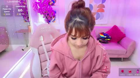 gabby_evanns online show from 10-13-25, 12:05