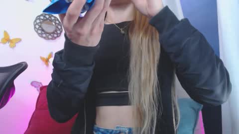  Gabby  online show from 10-15-25, 10:37