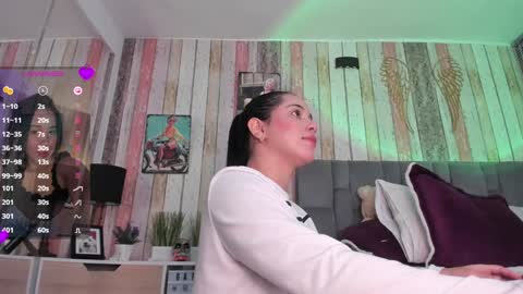Gabriela  online show from 12-04-24, 03:15