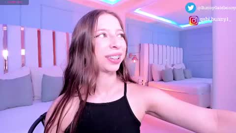 Snapshot of gabi_bunny chatting on 06-22-26, 05:32 Gabi online show from 06-22-26, 05:32