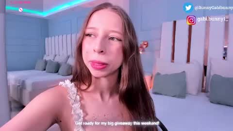 Snapshot of gabi_bunny chatting on 07-03-26, 06:03 Gabi online show from 07-03-26, 06:03
