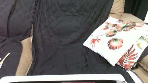 gaby  layla online show from 03-06-25, 02:51