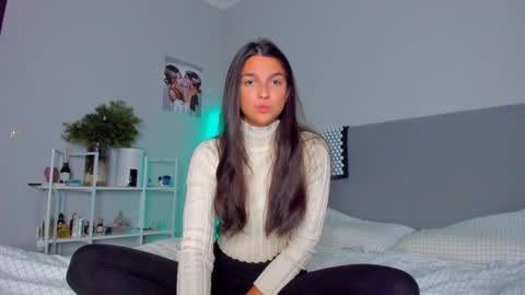 Snapshot of gabri_baby chatting on 12-16-24, 08:26 The next stream in car 1 december 10pm time in France online show from 12-16-24, 08:26