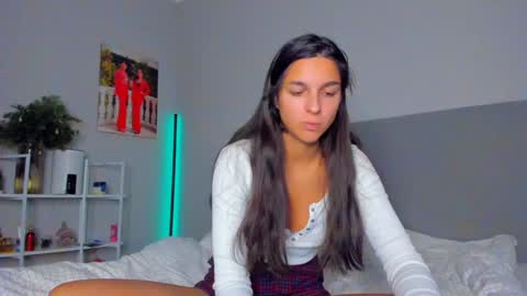 Snapshot of gabri_baby chatting on 12-23-24, 06:22 The next stream in car 1 december 10pm time in France online show from 12-23-24, 06:22