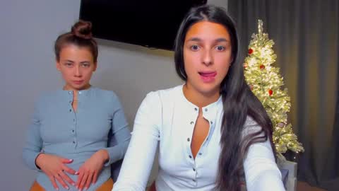 Snapshot of gabri_baby chatting on 01-05-25, 11:33 The next stream in car 1 december 10pm time in France online show from 01-05-25, 11:33