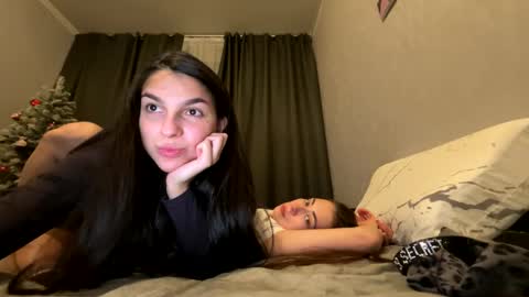 Snapshot of gabri_baby chatting on 01-20-25, 07:35 The next stream in car 1 december 10pm time in France online show from 01-20-25, 07:35