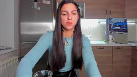 Snapshot of gabri_baby chatting on 02-13-25, 08:34 The next stream in car 1 december 10pm time in France online show from 02-13-25, 08:34