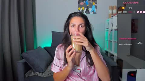 Snapshot of gabri_baby chatting on 10-15-25, 07:30 The next stream in car 1 december 10pm time in France online show from 10-15-25, 07:30