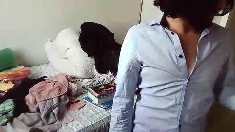 Snapshot of gabriel1839 chatting on 10-24-25, 05:09 javier online show from 10-24-25, 05:09