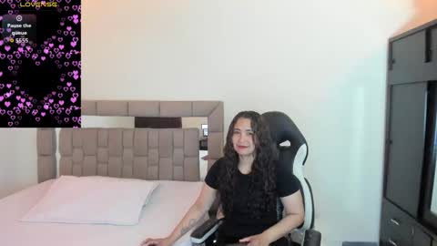 gabriela ponce online show from 05-11-26, 01:17