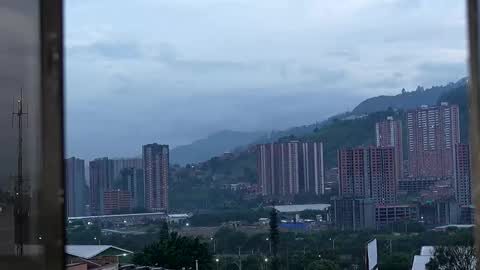 Gabriela salgado online show from 10-11-25, 10:47