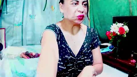 Gabriella Lopez online show from 10-23-25, 04:17