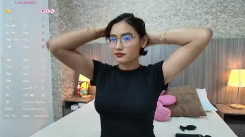 Gabriela Vargas online show from 05-12-26, 08:06