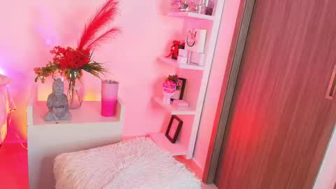 Snapshot of gabrielablake chatting on 03-17-26, 12:37 online show from 03-17-26, 12:37