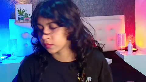 GABRIELA online show from 02-28-25, 08:39