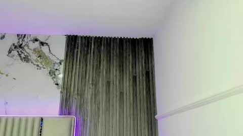 Snapshot of gabrielakassi chatting on 09-19-25, 11:00 Gabriela Kassi online show from 09-19-25, 11:00