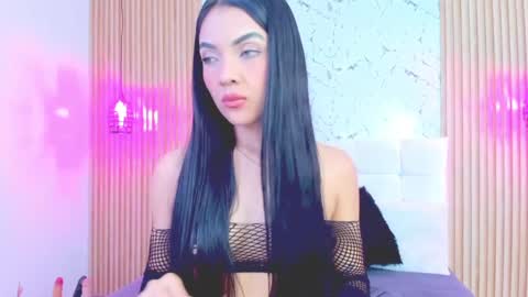 Gabriela Evans MS online show from 01-16-25, 04:17