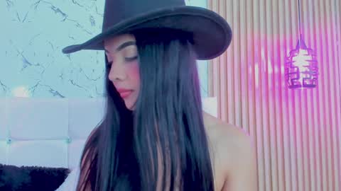 Gabriela Evans MS online show from 01-22-25, 12:48