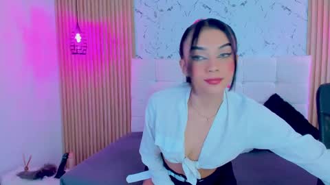 Gabriela Evans MS online show from 02-11-25, 10:18