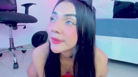 Gabriela Evans MS online show from 02-13-25, 10:33