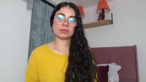 GabrielaRossa online show from 12-28-24, 01:59