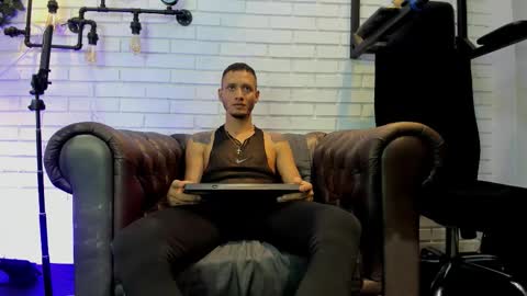 gabrieldraven online show from 10-22-25, 07:46