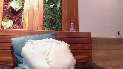 gabriell_ramirez_ online show from 01-27-25, 09:34