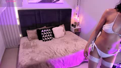 Snapshot of gabriella_rouse_ chatting on 08-09-26, 02:33 Gaby online show from 08-09-26, 02:33