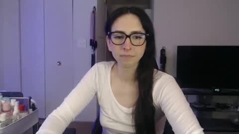 Snapshot of gabriellacruella chatting on 02-21-26, 04:02 GabbyCruel online show from 02-21-26, 04:02