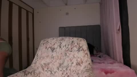 Gaby online show from 05-12-26, 02:30