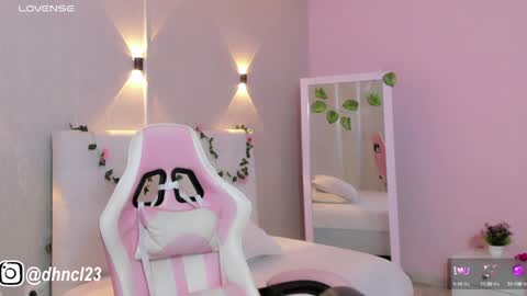 Gabriella online show from 01-21-25, 08:54