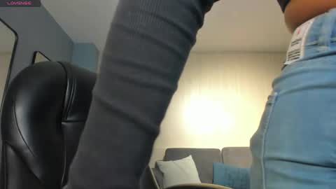 Snapshot of gabriellalee_ chatting on 04-09-26, 03:28 Gabriella Lee online show from 04-09-26, 03:28