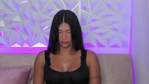 Gabriela  online show from 10-27-25, 11:20