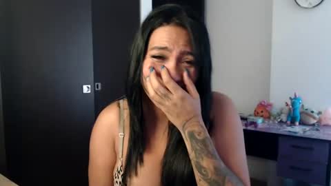 Snapshot of gaby_bluexx chatting on 06-19-26, 12:20 Gaby Blue online show from 06-19-26, 12:20