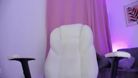 Snapshot of gaby_foox chatting on 04-24-26, 07:38 gaby online show from 04-24-26, 07:38