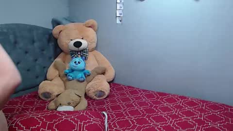 Gabriela online show from 03-31-26, 02:57