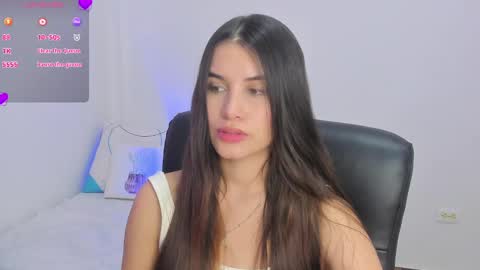 Snapshot of gaby_olsen chatting on 09-30-25, 08:03 Gabriela online show from 09-30-25, 08:03