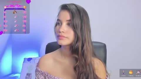 Snapshot of gaby_olsen chatting on 10-23-25, 09:02 Gabriela online show from 10-23-25, 09:02