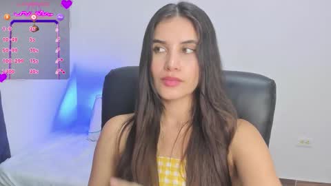 Snapshot of gaby_olsen chatting on 10-25-25, 09:09 Gabriela online show from 10-25-25, 09:09