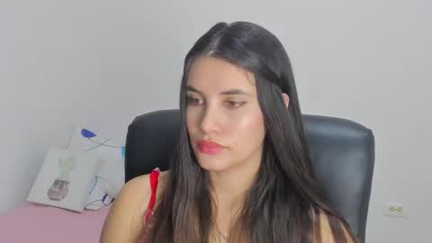 Snapshot of gaby_olsen chatting on 11-06-25, 10:32 Gabriela online show from 11-06-25, 10:32