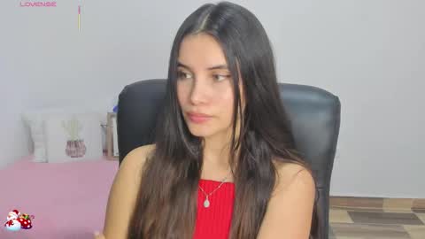 Snapshot of gaby_olsen chatting on 11-15-25, 10:48 Gabriela online show from 11-15-25, 10:48