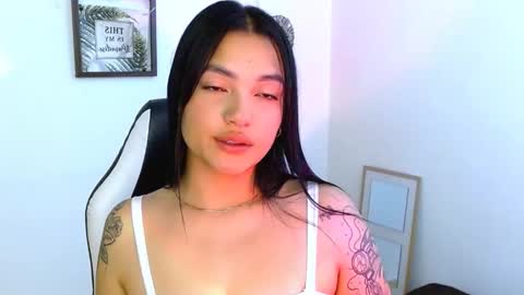 My name is Gabriela.. nice to meet you thumbs up please its very important to me online show from 09-10-25, 04:34